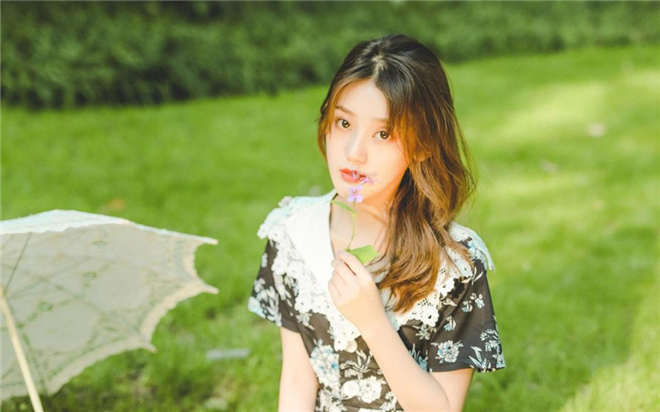 观音与财神供奉摆放示意图